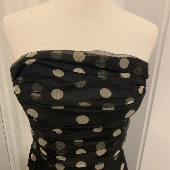 BCBG MaxAzria strapless dress - Picture 2 of 12